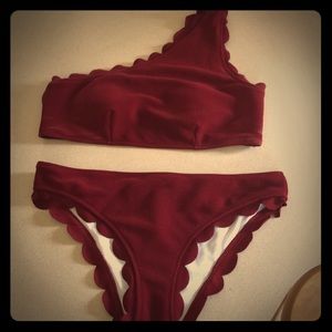 CUPSHE scalloped Bikini